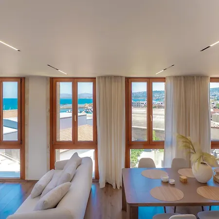 Pallazzo Dei Miracoli - Luxe 3br Sea & Old Port Terrace View Apartmán
