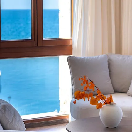 Apartmán Pallazzo Dei Miracoli - Luxe 3br Sea & Old Port Terrace View