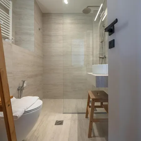 شقة Pallazzo Dei Miracoli - Luxe 3br Sea & Old Port Terrace View خانيا