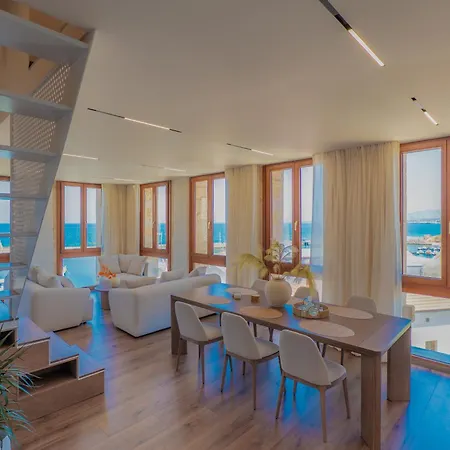 Pallazzo Dei Miracoli - Luxe 3br Sea & Old Port Terrace View Apartmán Chania (Crete)