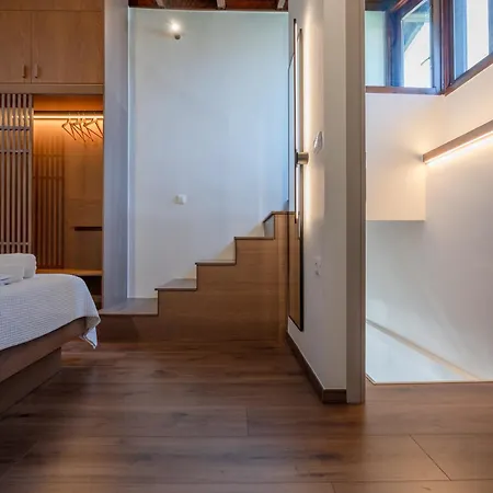 Pallazzo Dei Miracoli - Luxe 3br Sea & Old Port Terrace View