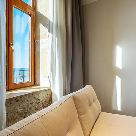 Pallazzo Dei Miracoli - Luxe 3br Sea & Old Port Terrace View Chania (Crete)