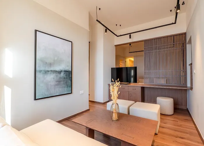 Pallazzo Dei Miracoli - Luxe 3br Sea & Old Port Terrace View