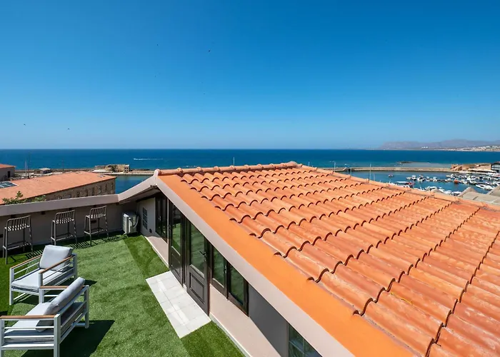 Pallazzo Dei Miracoli - Luxe 3br Sea & Old Port Terrace View Apartment Chania (Crete)