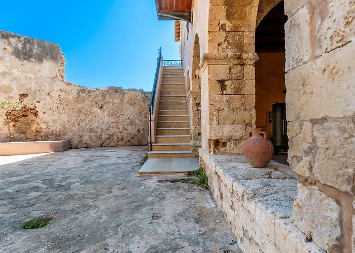 Pallazzo Dei Miracoli - Luxe 3br Sea & Old Port Terrace View * Chania (Crete)