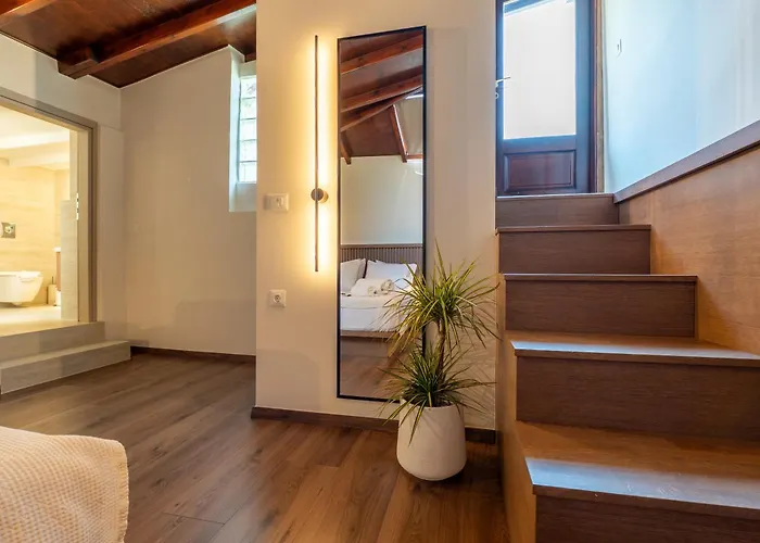 Pallazzo Dei Miracoli - Luxe 3br Sea & Old Port Terrace View Lägenhet *