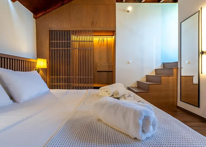 Pallazzo Dei Miracoli - Luxe 3br Sea & Old Port Terrace View * Chania (Crete)