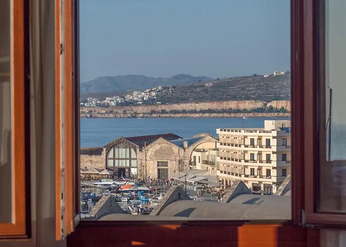 Pallazzo Dei Miracoli - Luxe 3br Sea & Old Port Terrace View