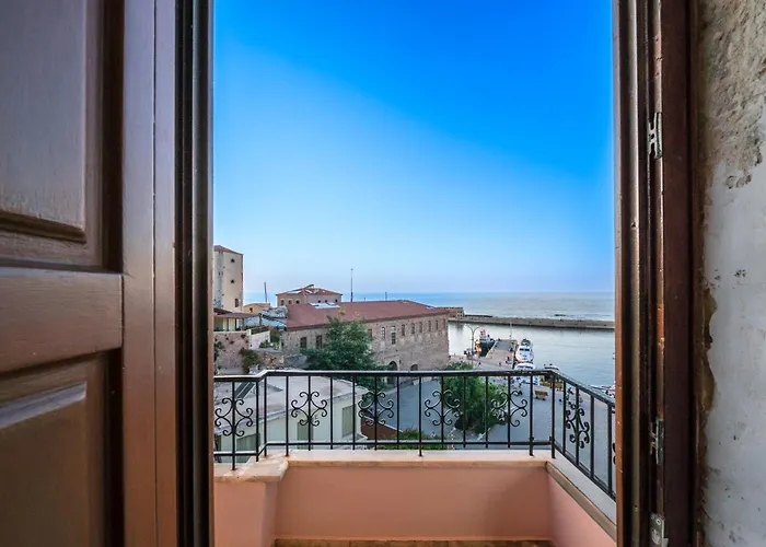 Pallazzo Dei Miracoli - Luxe 3br Sea & Old Port Terrace View *